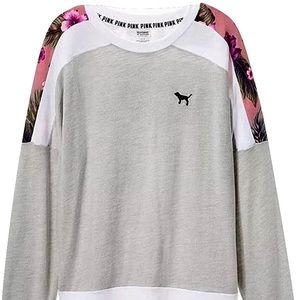 Pink crew neck sweater